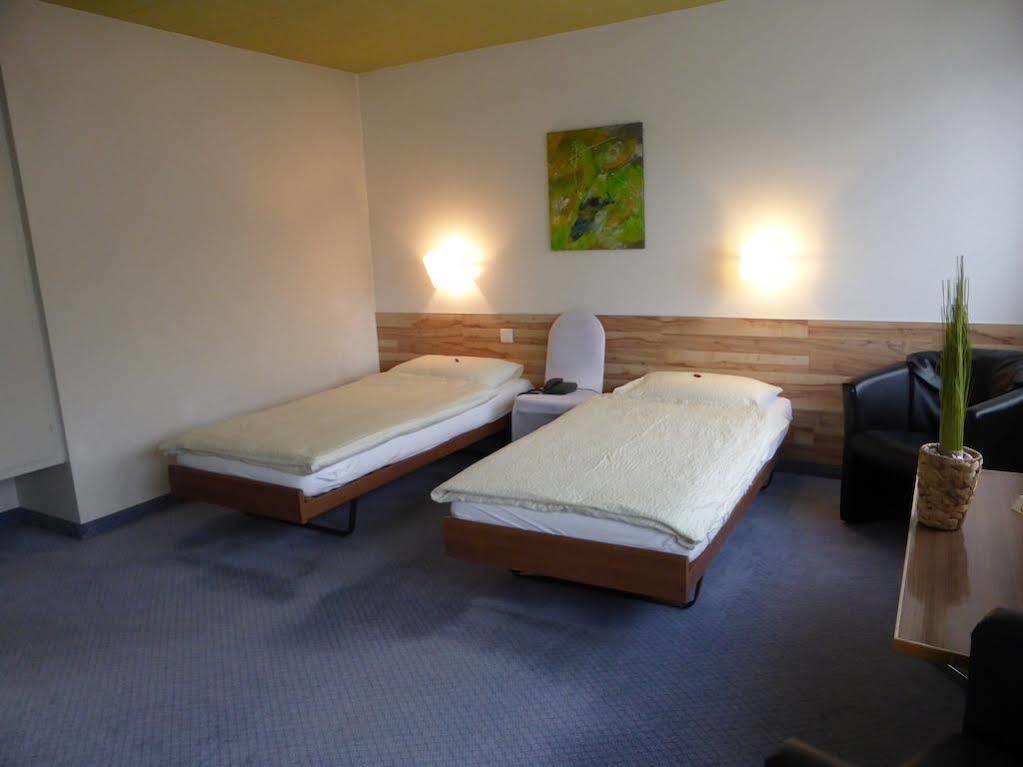 Hotel Am Schloss Thun Exterior photo